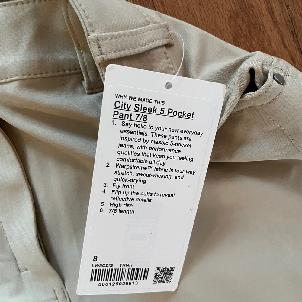 NWT Lululemon city sleek 7/8 pant